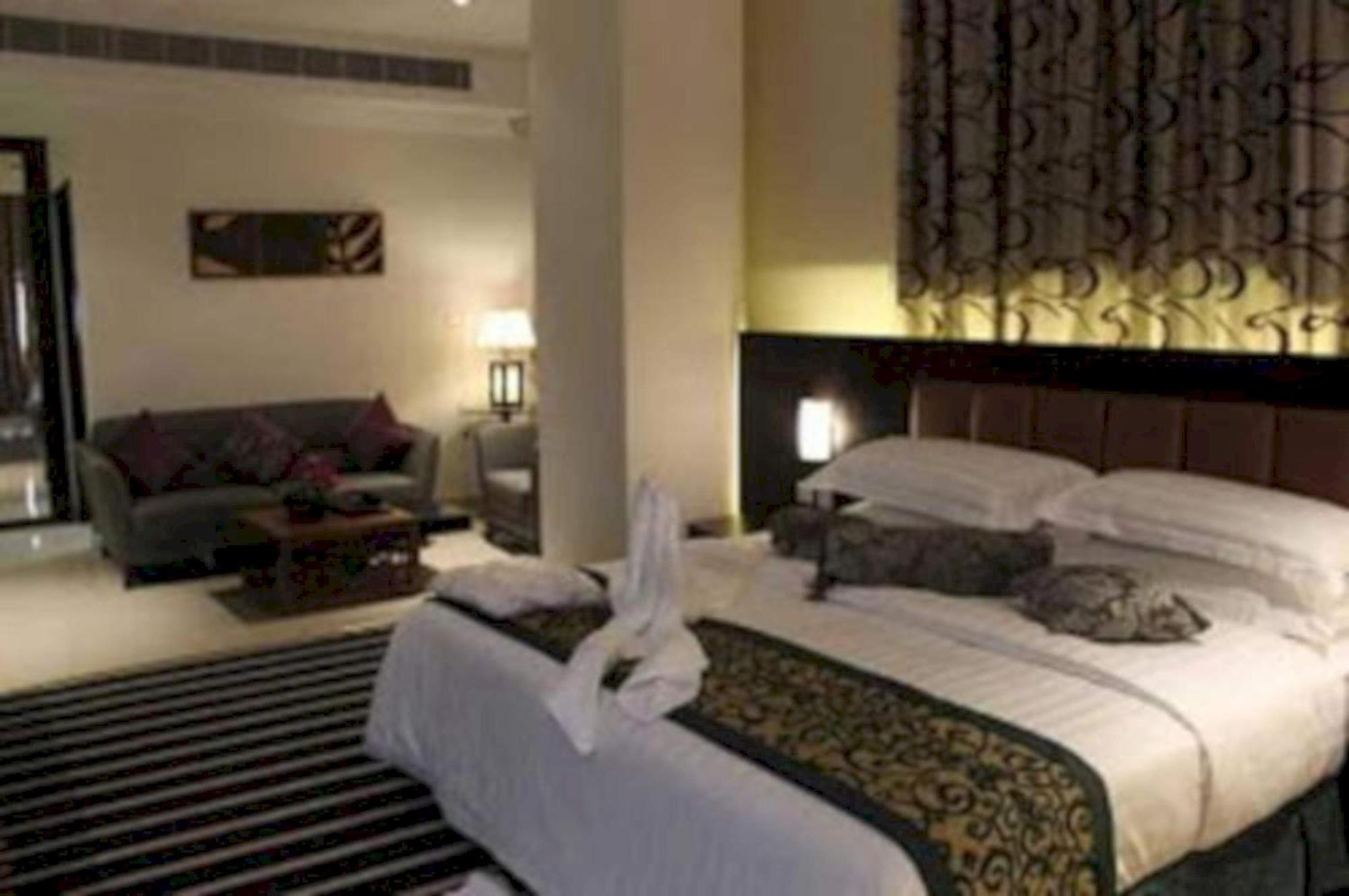 Sunday Millennia Hotel Riad Exterior foto